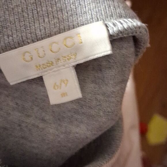 AUTHENTIC GUCCI "MY 1ST GUCCI OUTFIT" SIZE 6/9 MONTHS - Picture 10 of 11